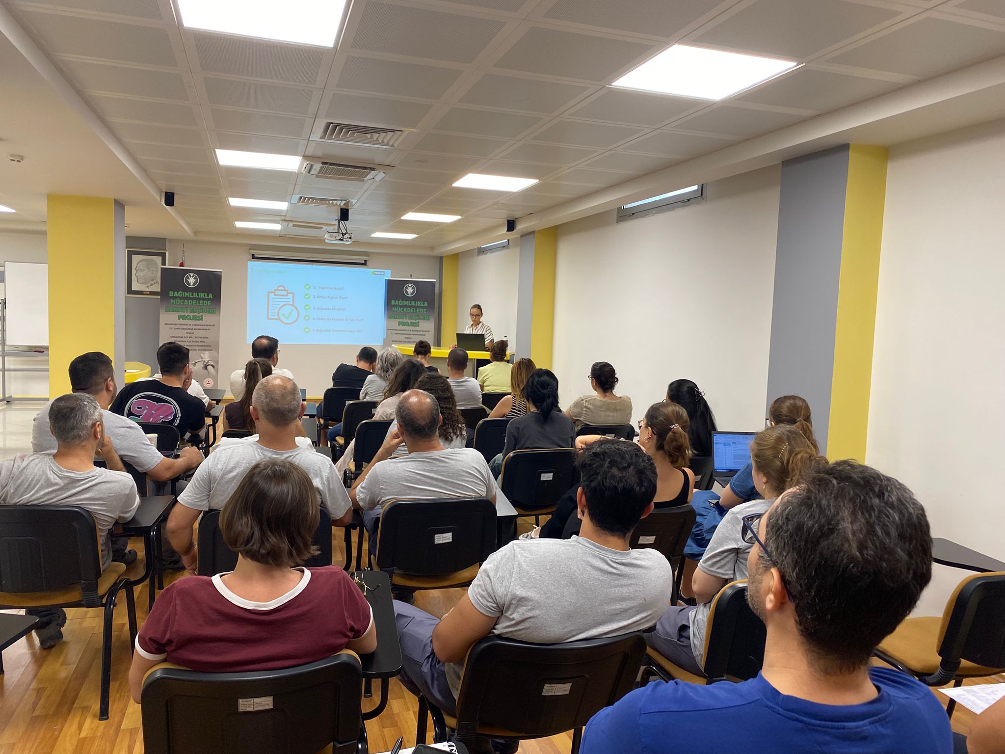 Şirket eğitimi - Sağlıklı iş ortamı ve bağımlılık farkındalığı