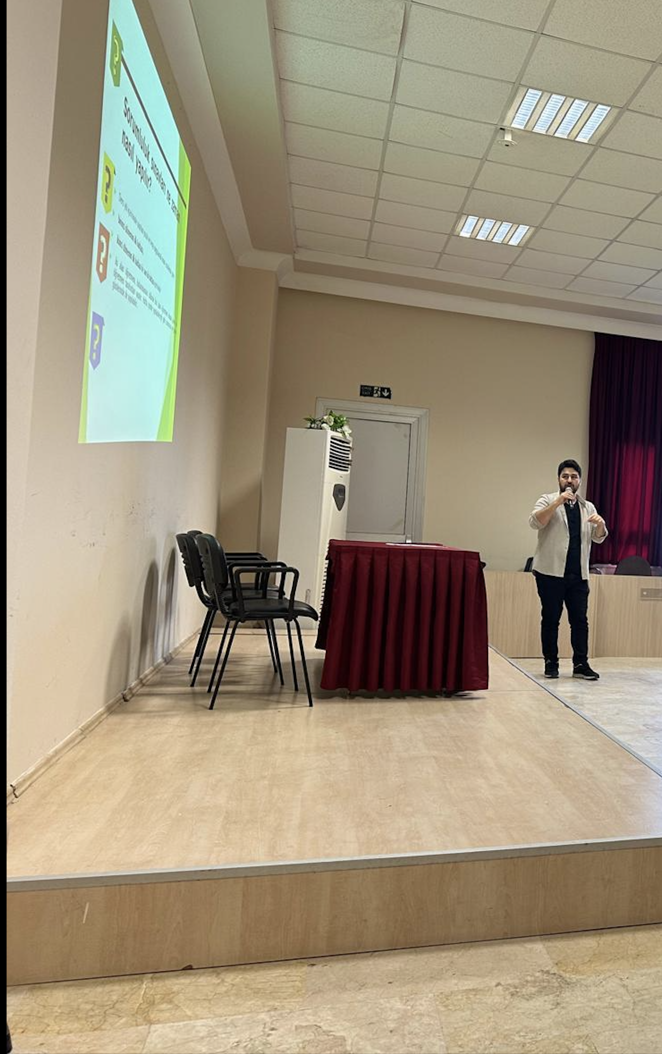 Şehit Halil Kantarcı Anadolu İmam Hatip Lisesi - Bağımlılık eğitimi